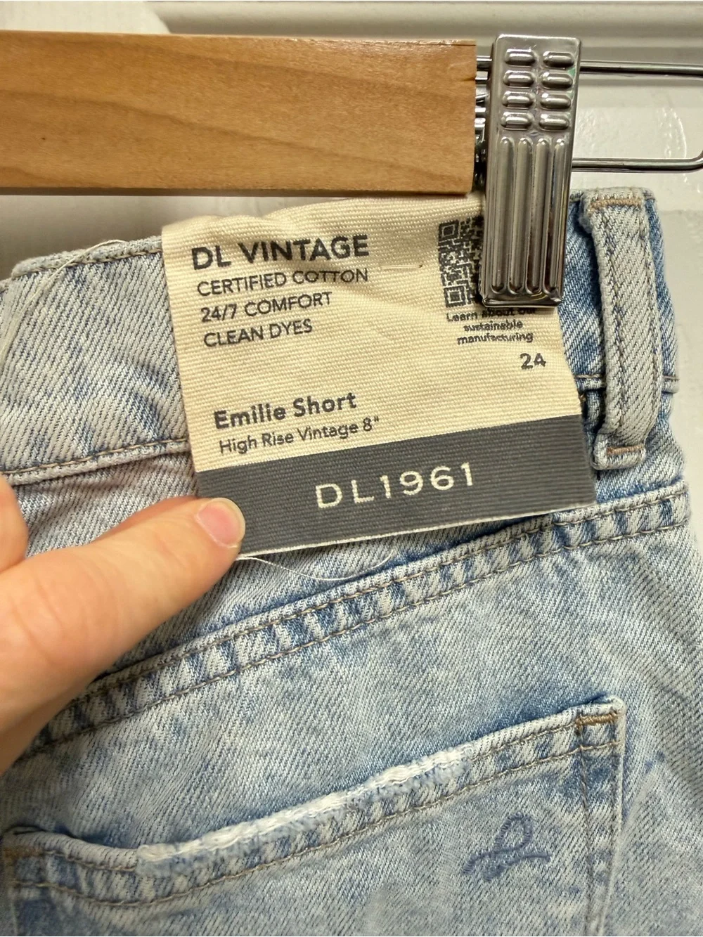 NWT DL1961 Emilie Shorts